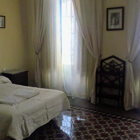 Apartamentos Jp Fregenal 프레헤날 데 라 시에라 외부 사진